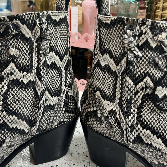 Diane Von Furstenberg Dakota Snakeskin Booties - Picture 11 of 13